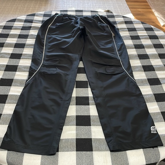 Roadrunner Sports GORE-TEX Paclite Shell Waterproof Sealed Seam Windbreaker Pant - Picture 9 of 16
